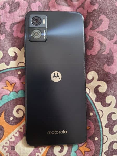 Motorola e22 64gp 4gpram  03323000388 3