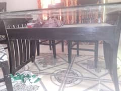 Dining table Good condition