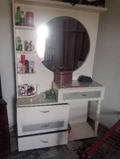 dressing table and divider