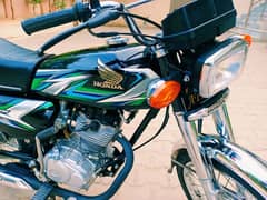 Honda CG125 2023 Model Condition Almost New 10/10 All Punjab Number