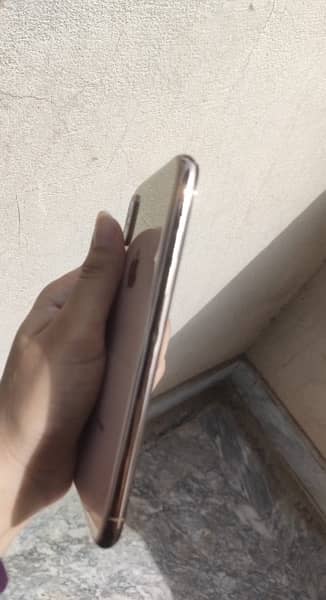 iPhone XS Golden 256 GB non pta factory unlock 6
