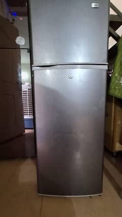 Haier refrigerator HRF-195 10/7