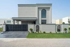 1 KANAL CLASSIC DESIGN BRAND NEW HOUSE AVAILABLE FOR SALE IN DHA PHASE 6