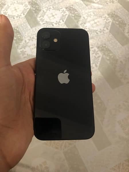 iPhone 12 64GB 1