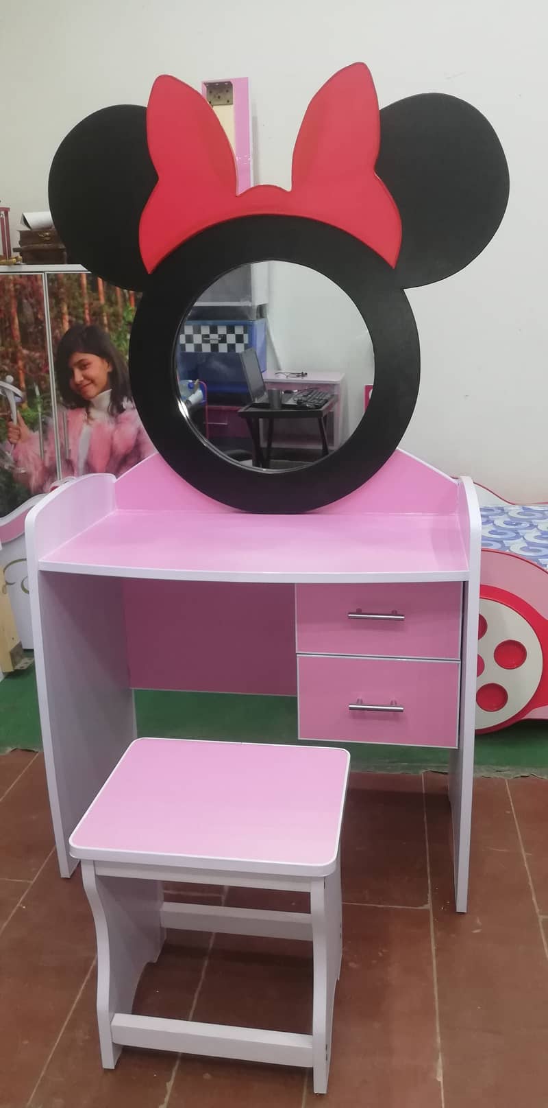 New Minnie Style Dressing Table for girls ,  DressingTable For Girls 0