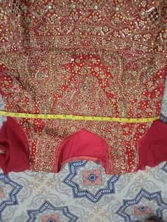 bridal lehnga with heals and jewellery