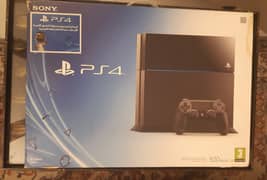 Sony PS4 in Imaculate Condition with additional Controller &11 Games