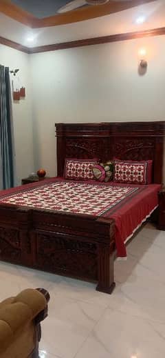bed set/king size bed/dressing table/side tables/furniture