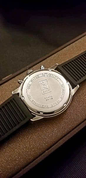 Swiss made Nivada Leather strap watch 3