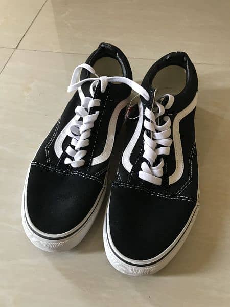 Vans Old Skool Black Sneakers Brand New 3