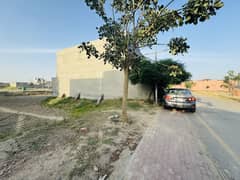 10 Marla Residential Plot For Sale In Nishtar Block Bahria Town Lahore