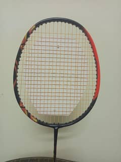 racket new. 3800. condition 10/10.0302/488/2431