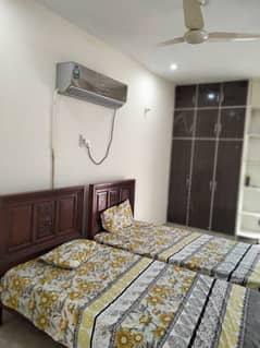MIAN ESTATE offers FURNISHED ROOM for RENT (2nd floor) FOR JOBIAN (male's)