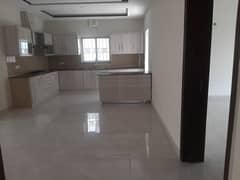 1 KANAL U. PORTION AVAILABLE FOR RENT IN PHASE 7 DHA LAHORE