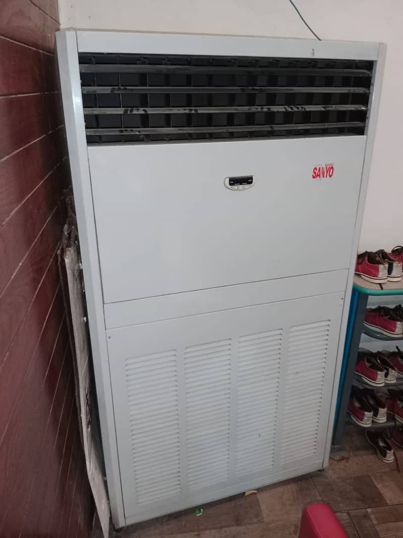 1.5 Ton Full Dc Inverter Heat and Cool Midea Samsung Haier Conditioner 11