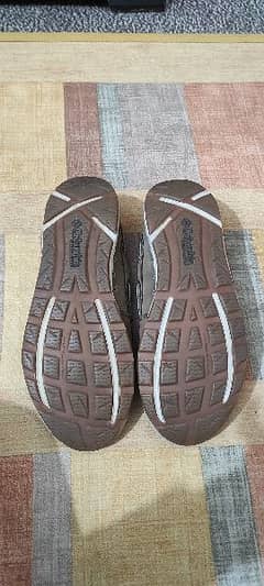 Colombia shoes, condition excellent, what's app 03325009299