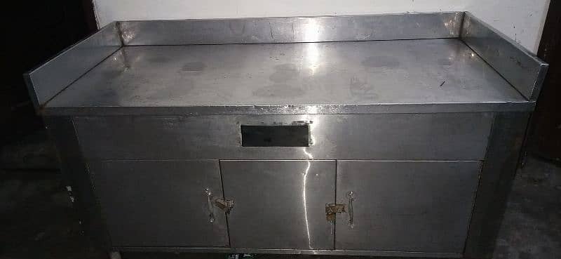 2 counter 1 tandoor like new 6