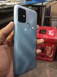 infinix Hot 10 with box Condition10/9.5 storage 4/64 exchange possible