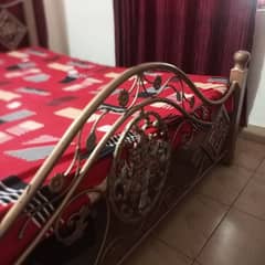 used iron bed in good condition