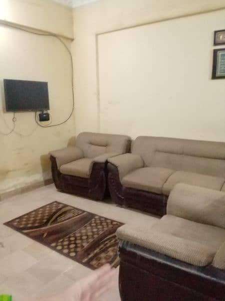 5 seater sofa for sale (Urgent Sale) 1