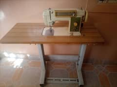 NO fault 100℅ OK condition sewing machine