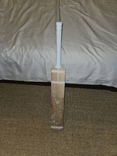 new UT sports cricket bat