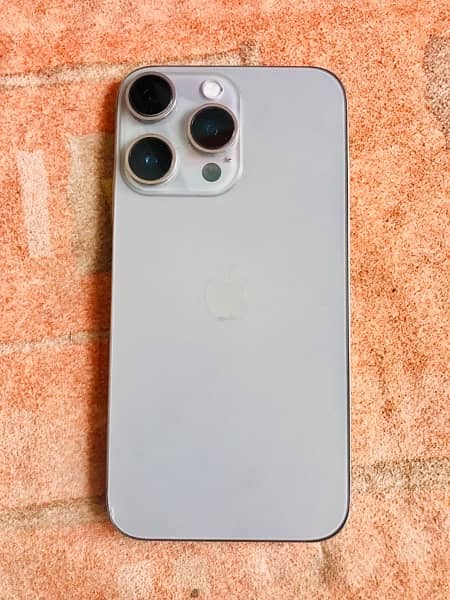 iphone xr converted to iphone 15pro with cable 1