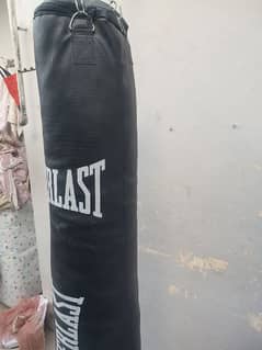 boxing bag 4 feet new