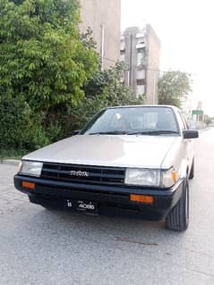 Toyota 86 1985