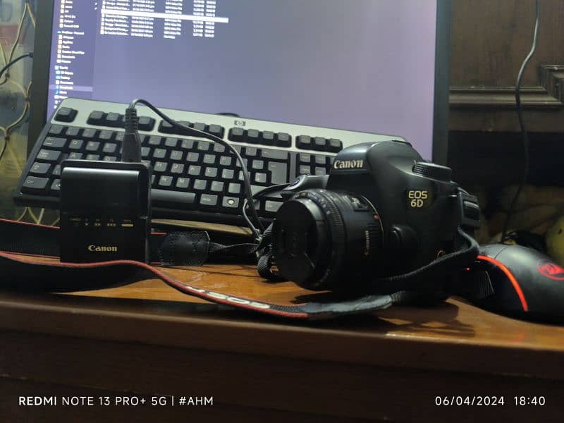 Canon 6D 10/10 with 50mm Lens SC 35100, Full Frame 0