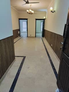 F-11 Markaz Unfurnished 2 Bedroom Apartment Available for Rent