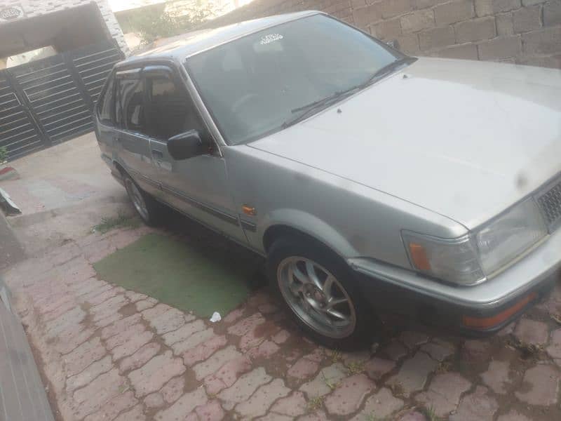 Hack back Toyota corolla 1986 3