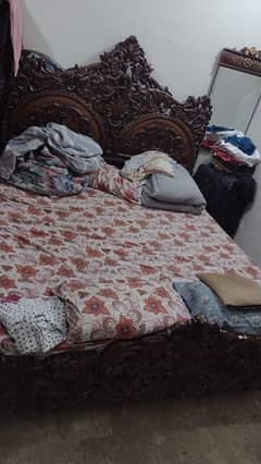 chinoti bed set