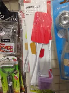 Silicone spatula medium size with red colour