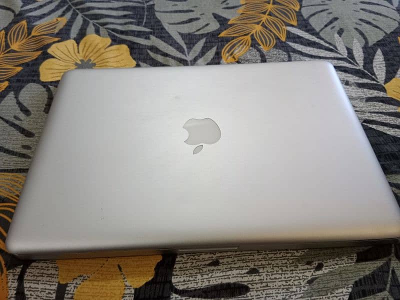 laptop MacBook Pro 2012 17