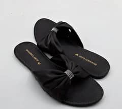 Ladies flat fancy slippers