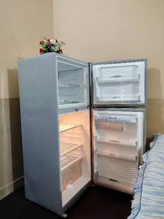 Large size Dawlance Fridge/ Refrigerator 15 Cuft 100% working