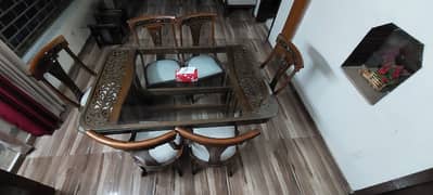 Brand new 6 seater Excellent Quality wooden Dinning for sale