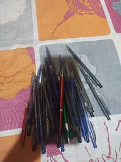 25+ pens
