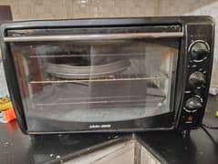 BLACK AND DECKER OVEN