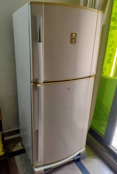 Dawlance fridge Full size, Good condition, Lahore
