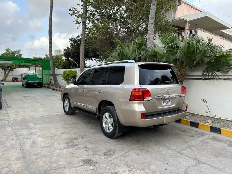 Toyota Land Cruiser 2014 V8 AXG Brand New Untouched One of Kind 6