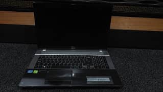 acer aspire i7  16/256 with 4gb graphics card
