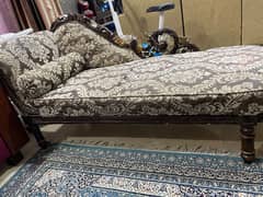 Stylish dewan For sale in Excellent condition