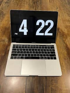 Macbook Pro 2017 core i7 for sale in good condition