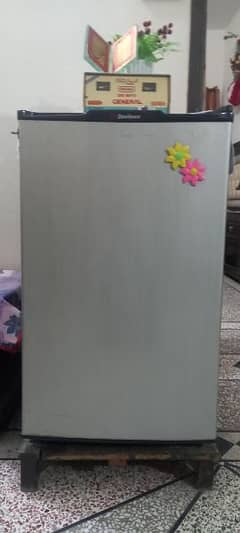 refrigerator dawlance