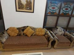 6 seater sofa set with side and center table