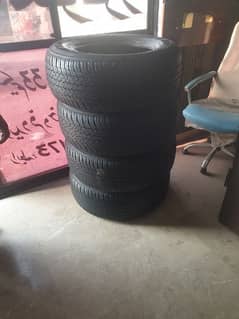 revo used tyre good condition availibale