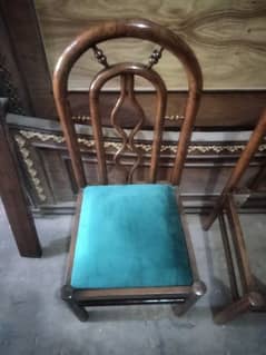 6 chairs for sale