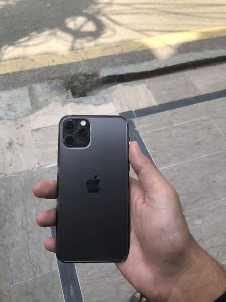 iphone 11 pro 0